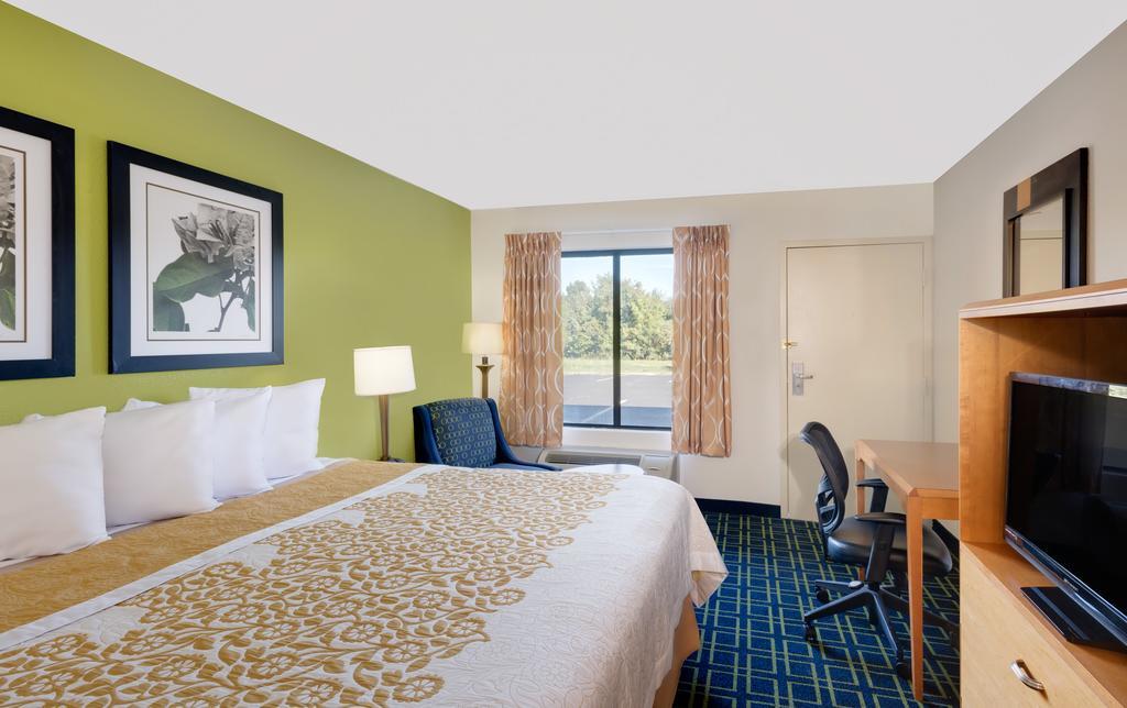 Days Inn By Wyndham Easton Eksteriør bilde